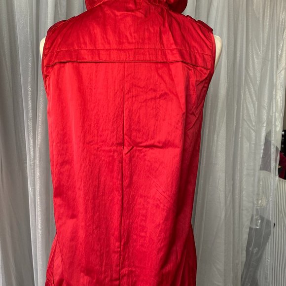 BOO RADLEY RED SLEEVLESS EXTENDABLE VEST (SZ 6) (NWT) - Picture 7 of 11